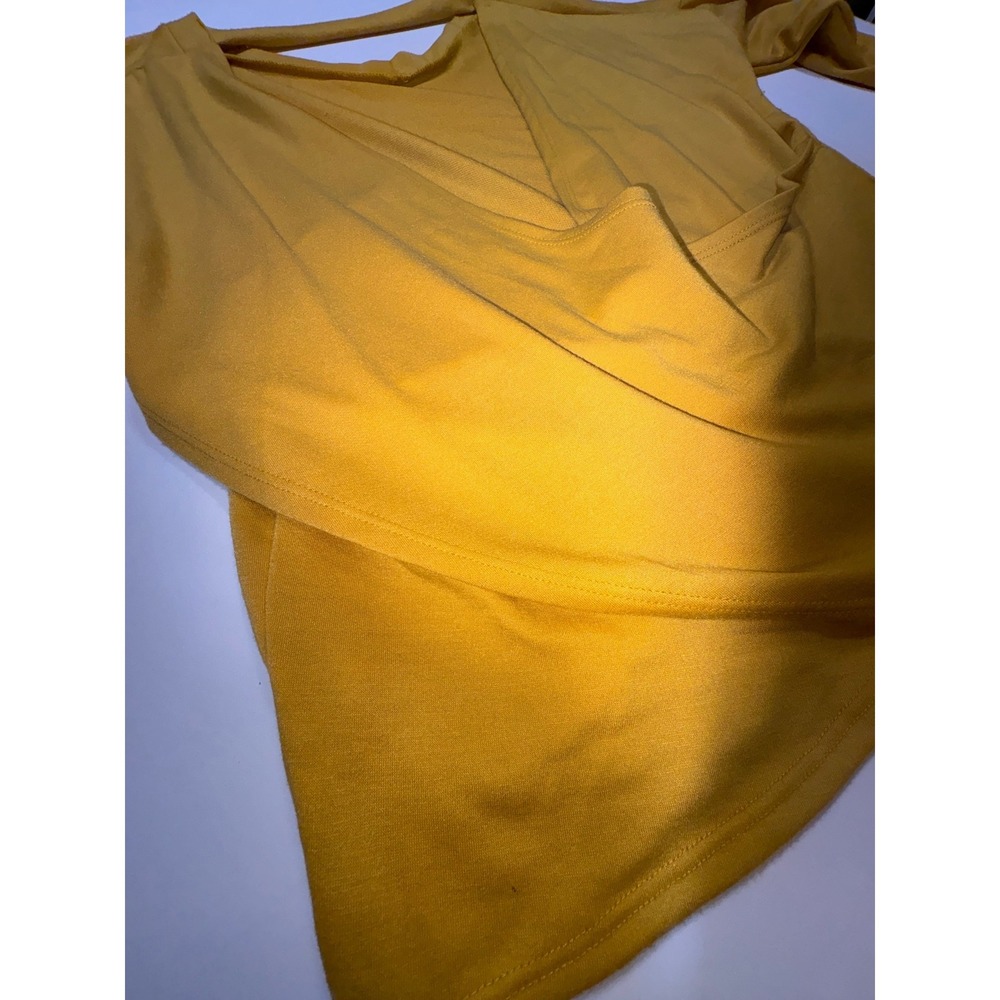 Cecico & Turquoise Haven Womens Tops Bundle Grey Off Shoulder Yellow V-Neck L - Picture 10 of 13